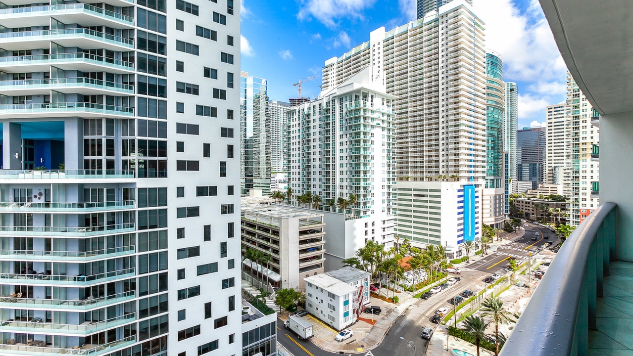 Jade-Brickell-#1206-04