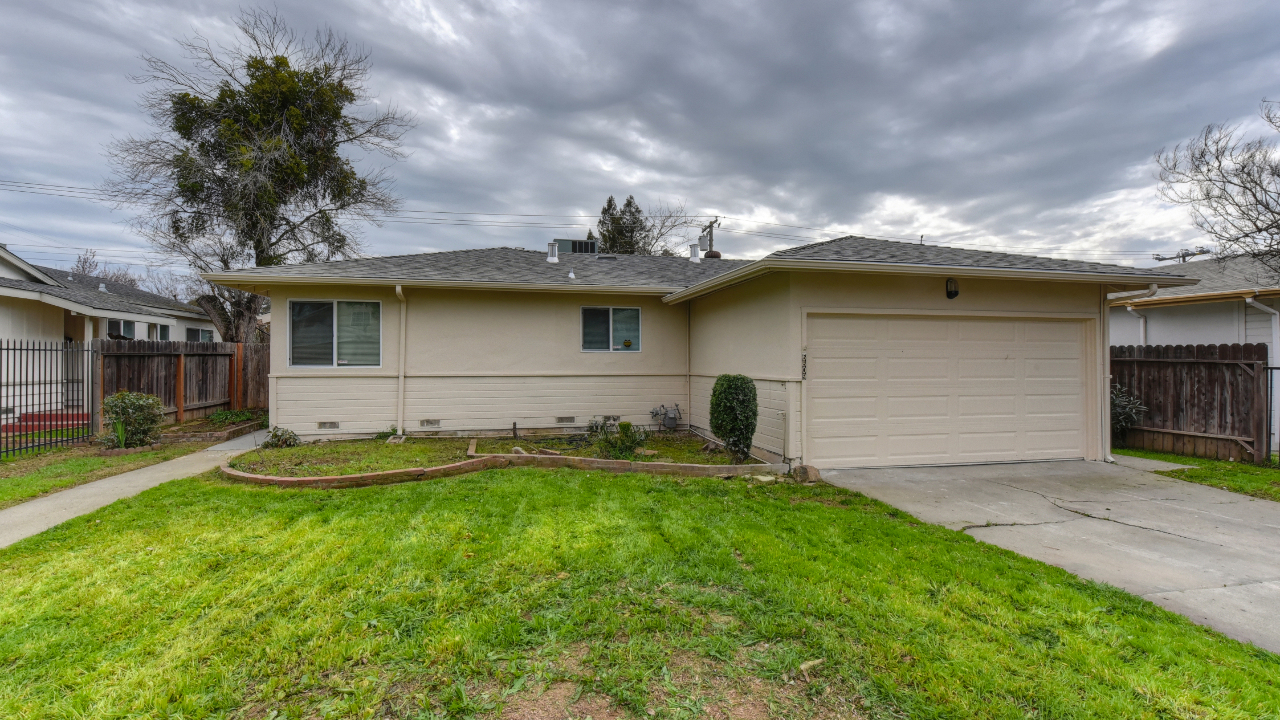 6809 Burdett Way, Sacramento, CA, 95823 Scene 1