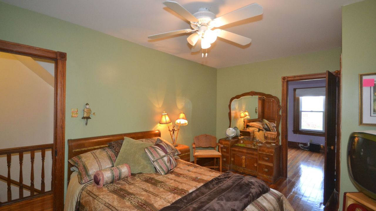 30 Diamond St, Telford, PA, 18969 Scene 3