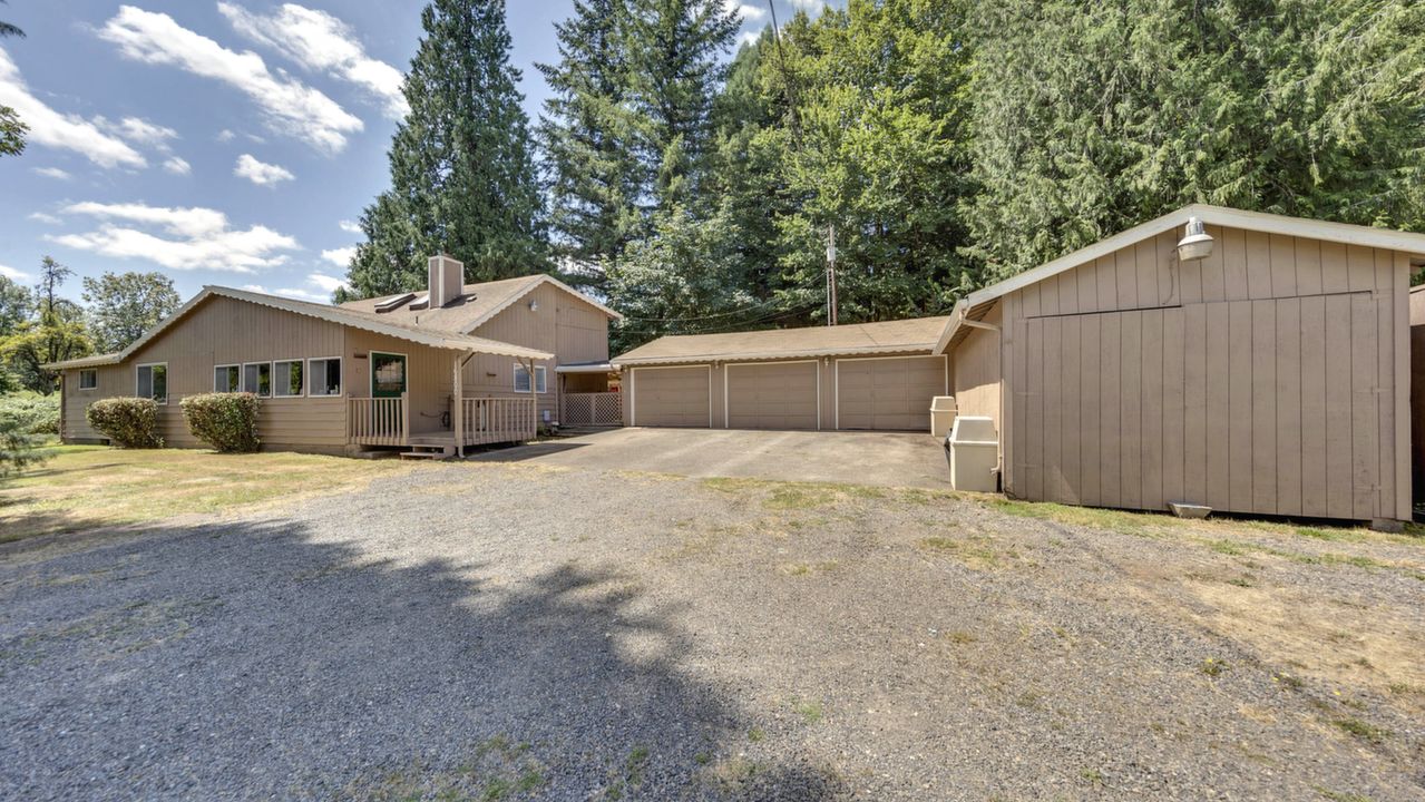 16800 NE Caples Rd, Battleground, WA, 98604 Scene 2