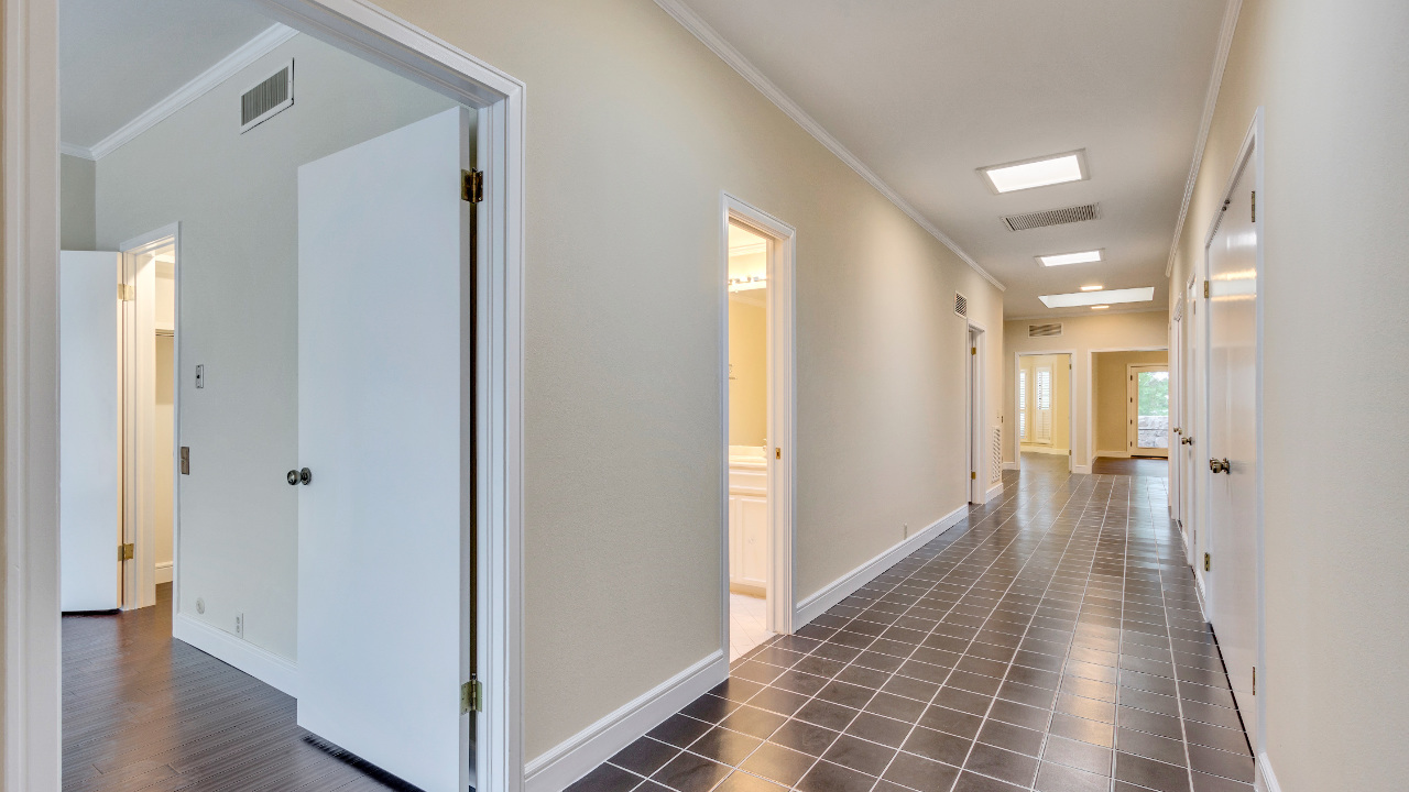 6137 Los Felinos Cir, El Paso, TX, 79912 Scene 2