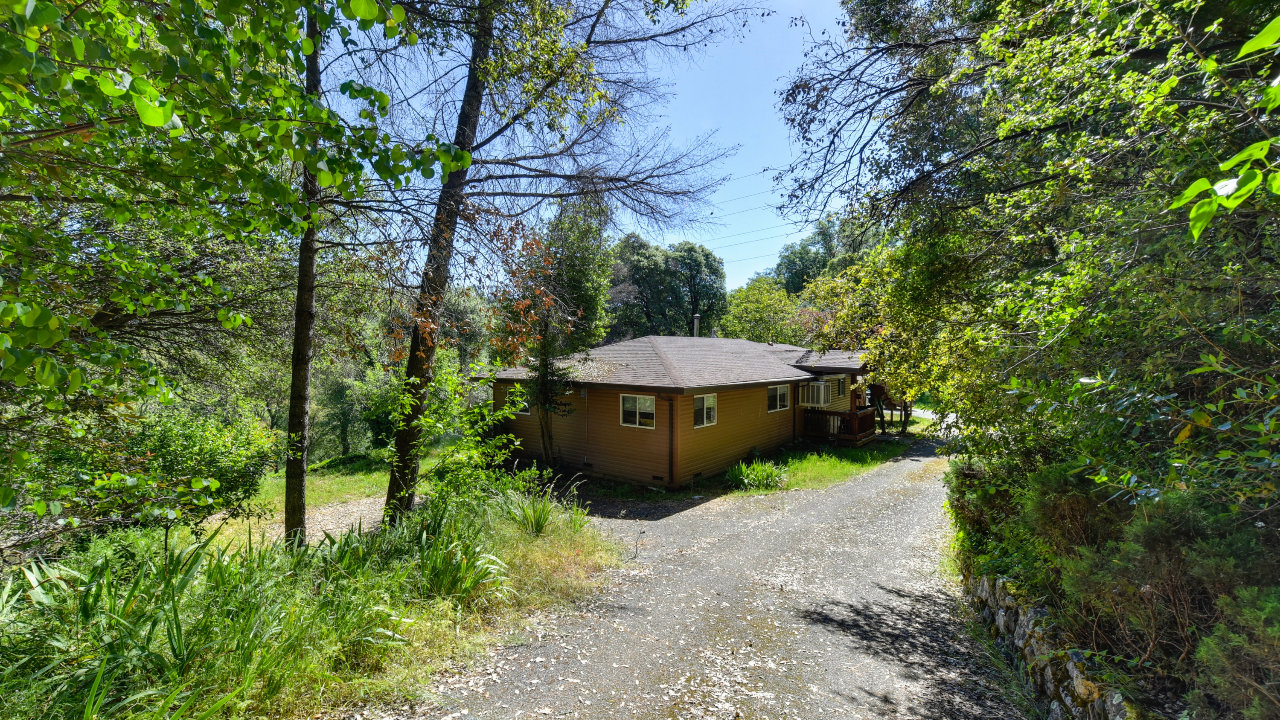 2027 Streambed Ln., Placerville, CA, 95667 Scene 1