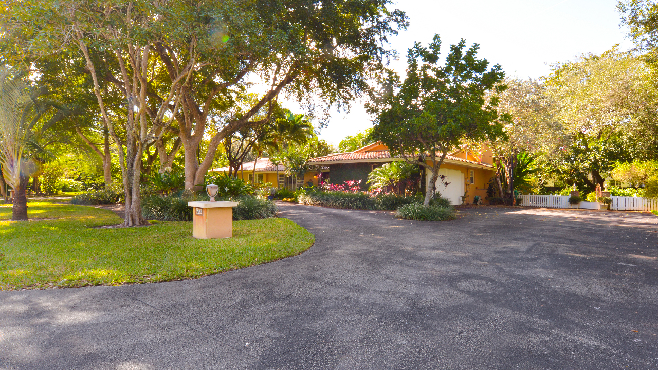 6400-SW-79th-Ct-03