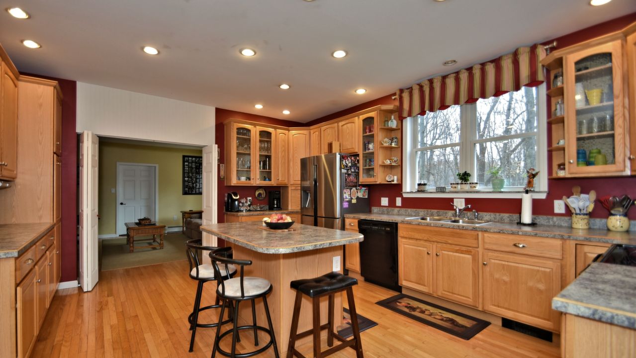 2511 Camp Rock Hill Rd, Quakertown, PA, 18951 Scene 2