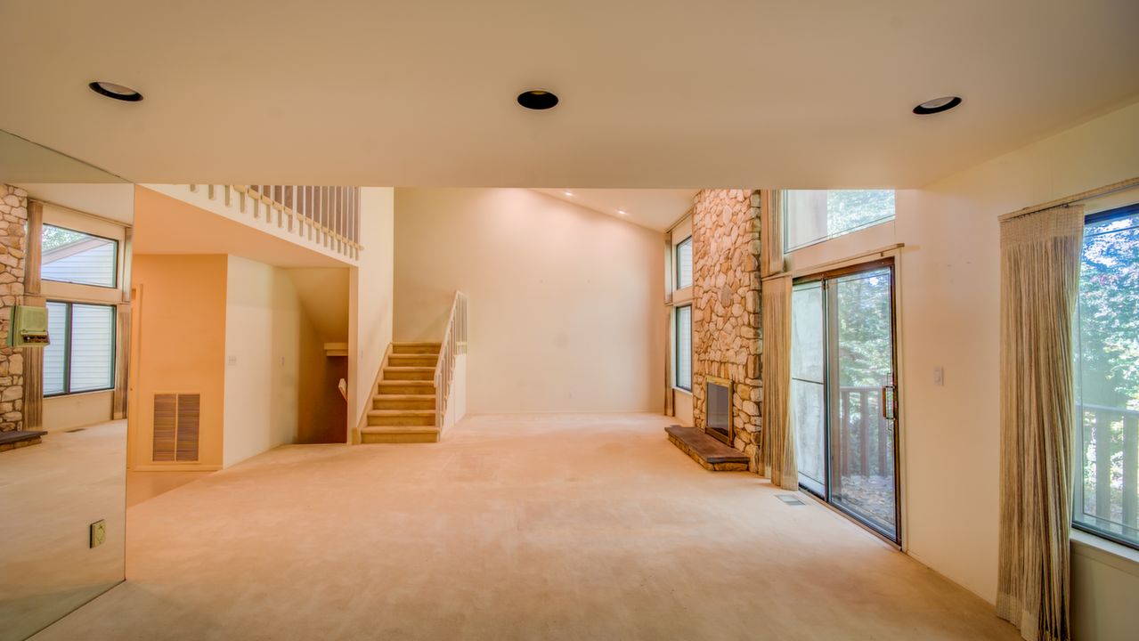 55 Estates Terrace N, Manhasset, NY, 11030 Scene 4