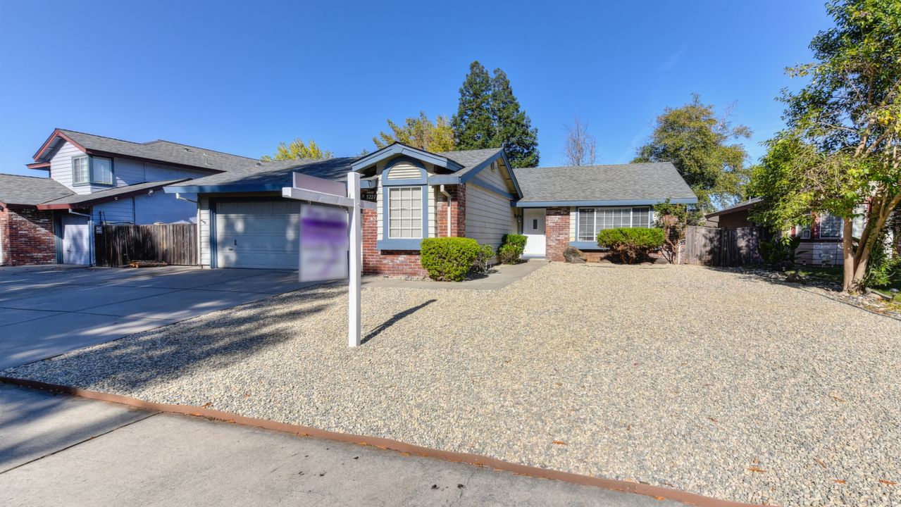 5221 Meadowland Way, Elk Grove, CA, 95758 Scene 3