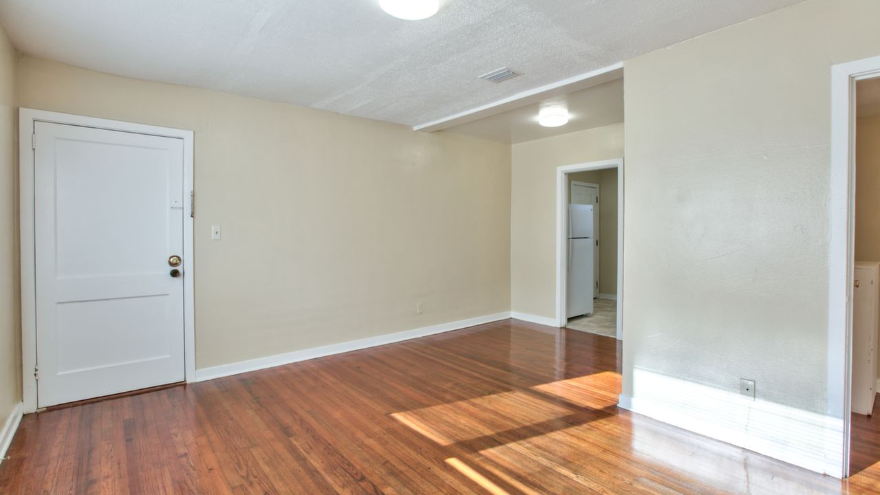 638 E Park Ave, Tallahassee, FL, 32301 Scene 4