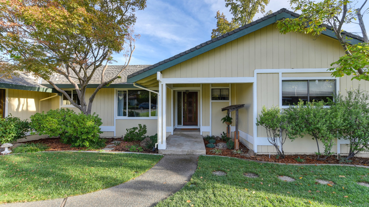 9033 Winding Oak Drive, Fair Oaks, CA, 95628 Scene 4