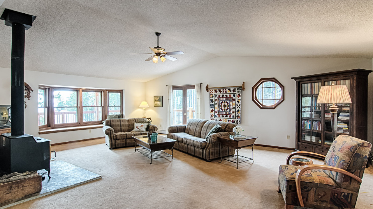 Spacious Family Room