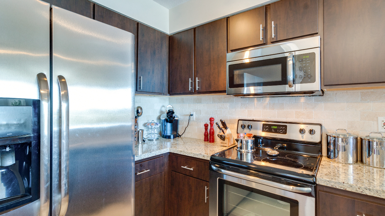 2665-SW-37th-Ave-12