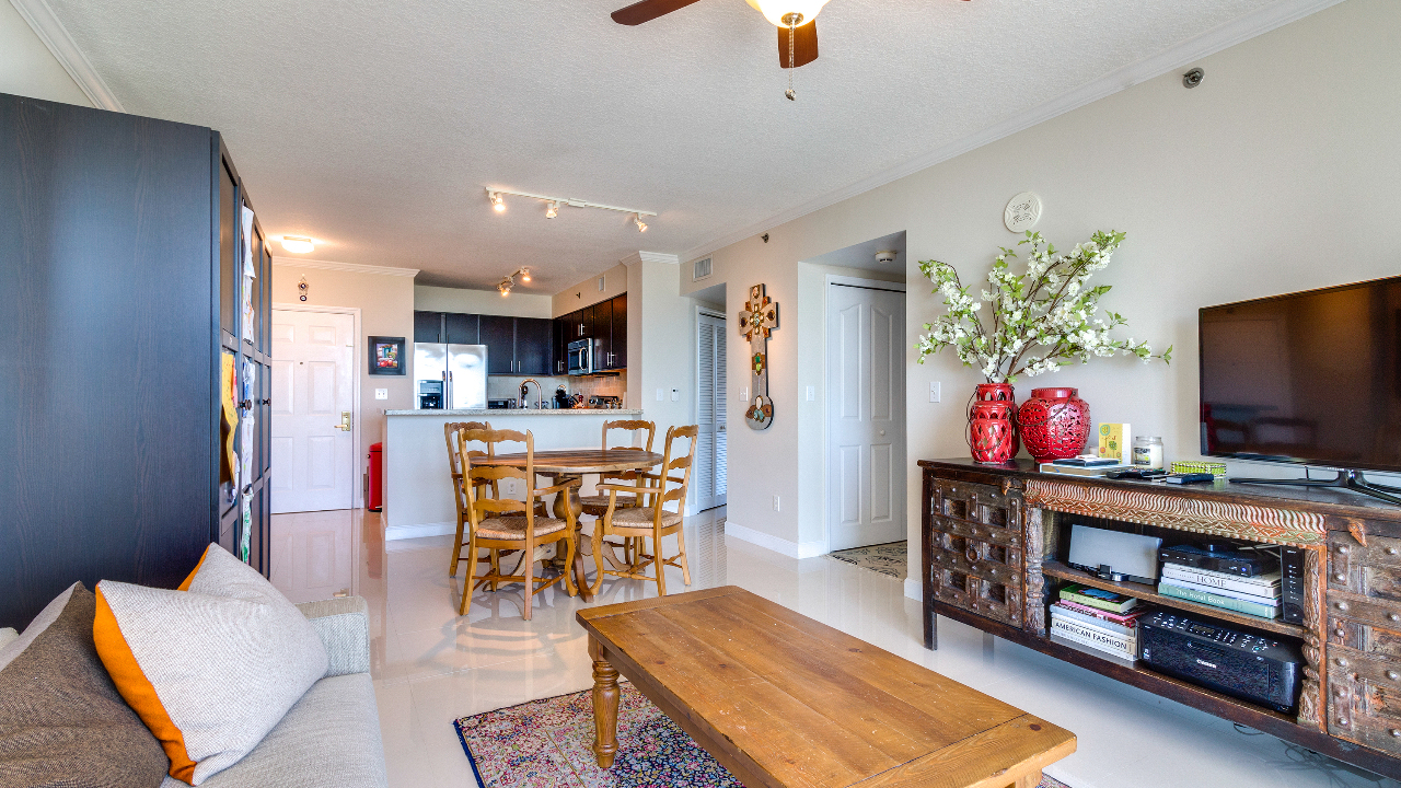 2665-SW-37th-Ave-09