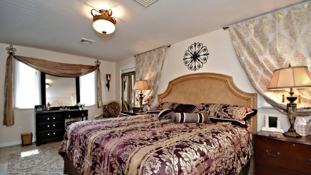 288 Blue Ridge Dr, Levittown, PA, 19057 Scene 4