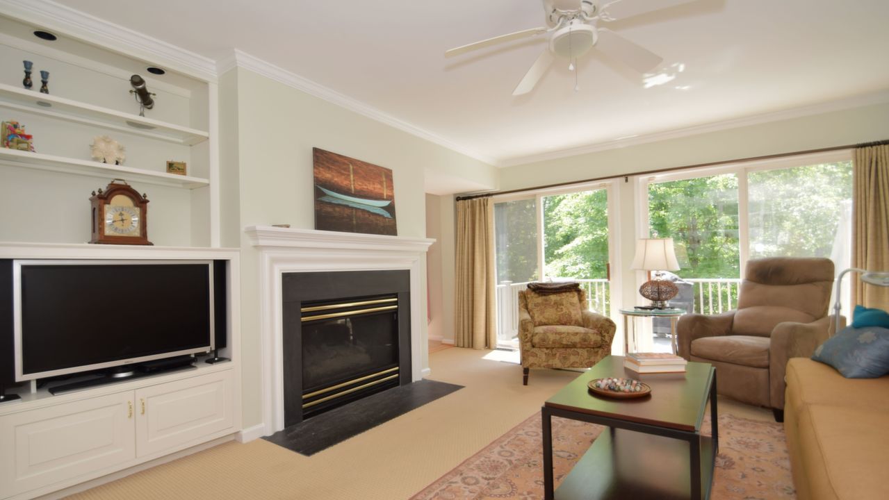 513 Leamington Ct, Ambler, PA, 19002 Scene 4