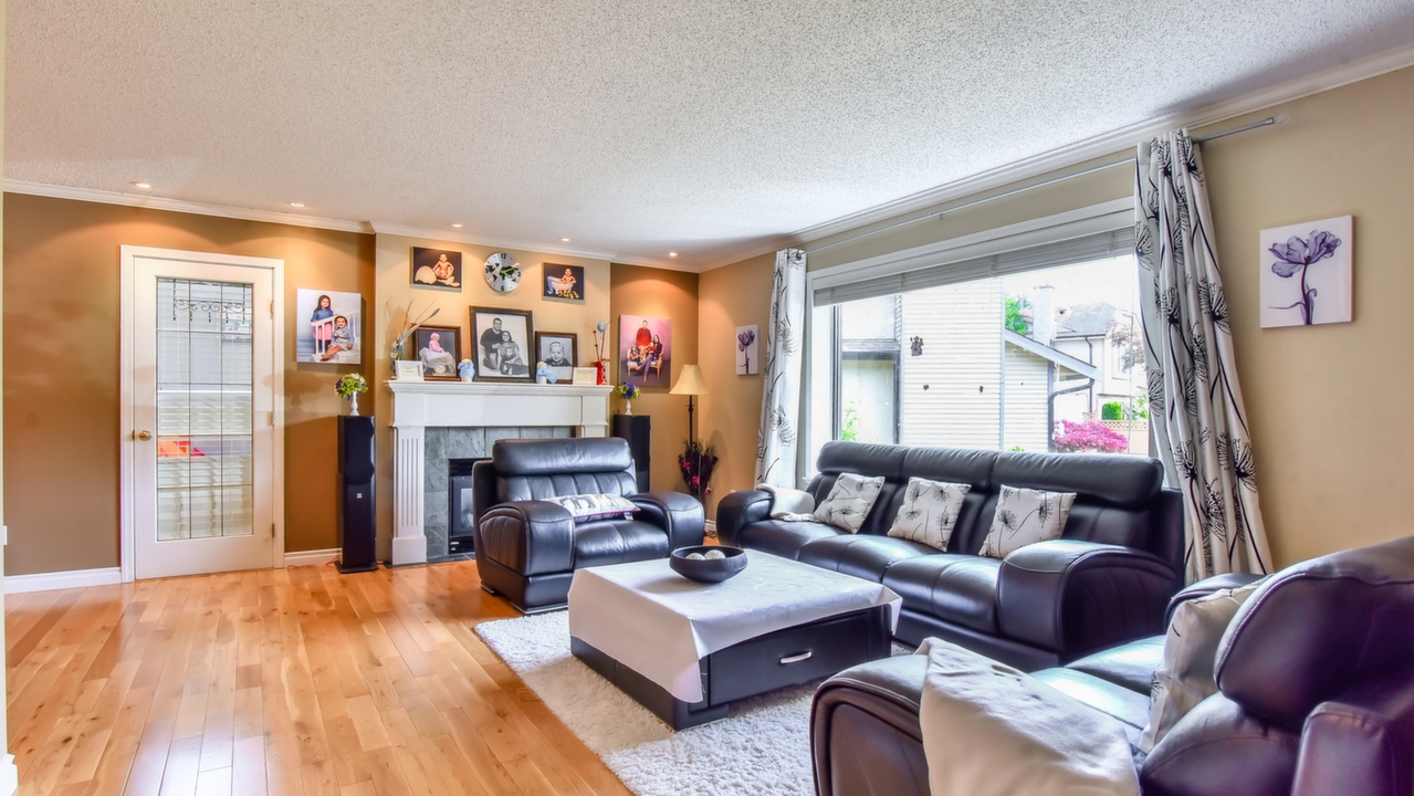 13043 65 Ave., 13043 65 Ave., BC, V3W 7W7 Scene 4