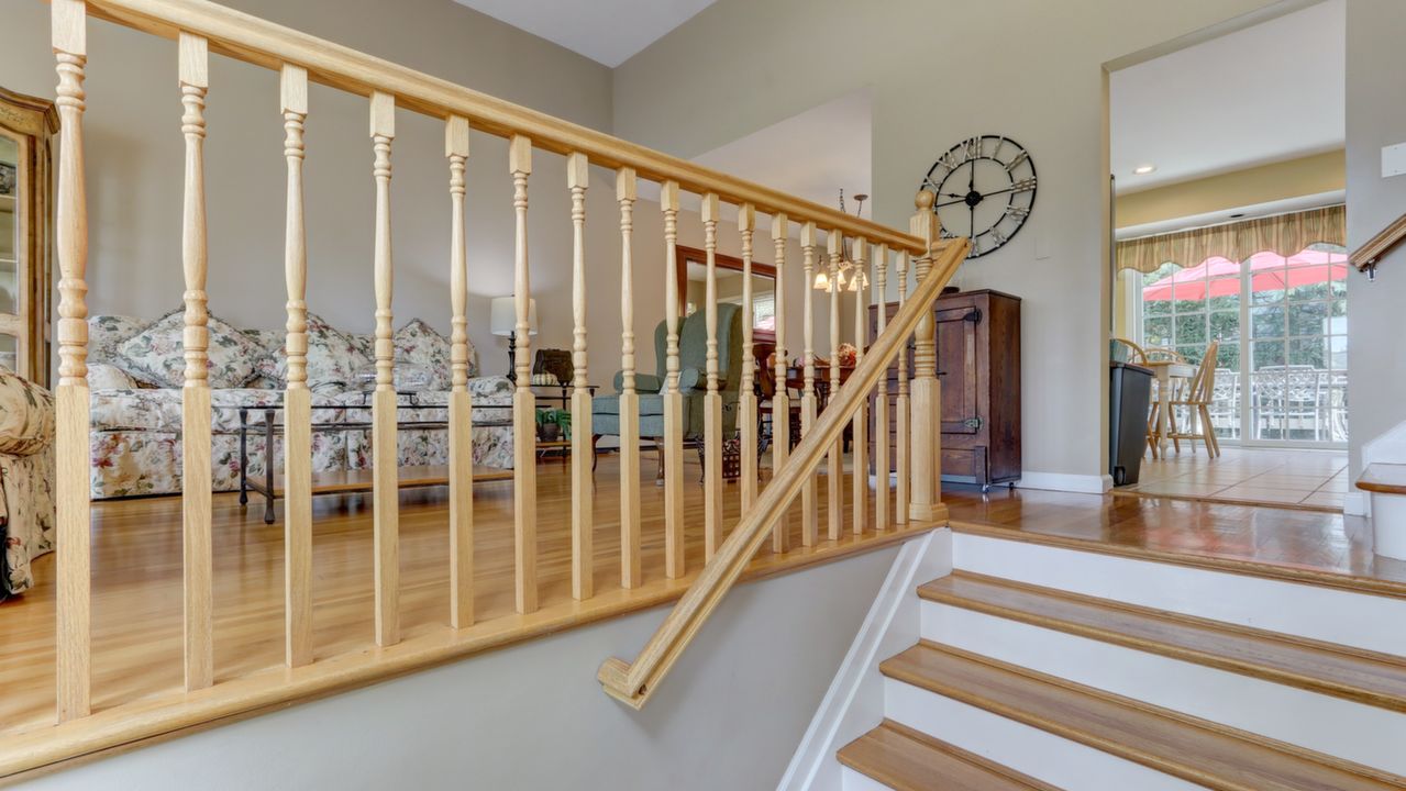 48 Sagamore St, Plainview, NY, 11803 Scene 3