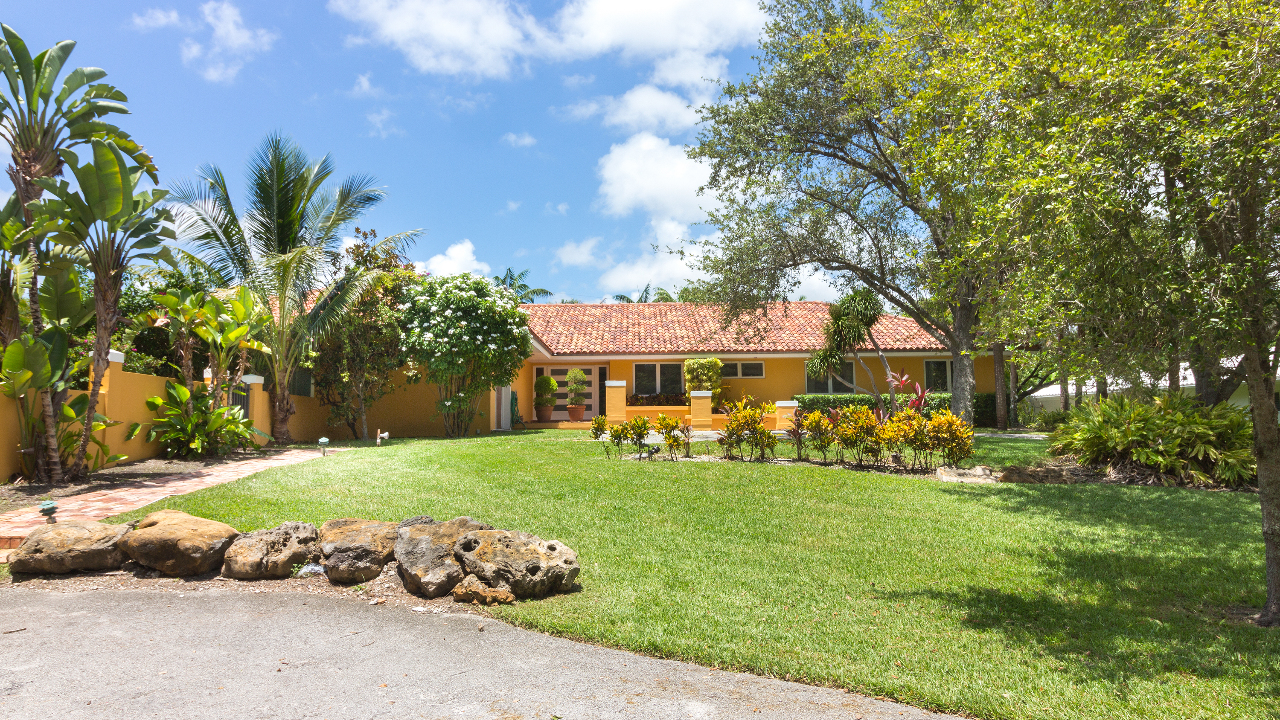 11100-Paradela-St-02