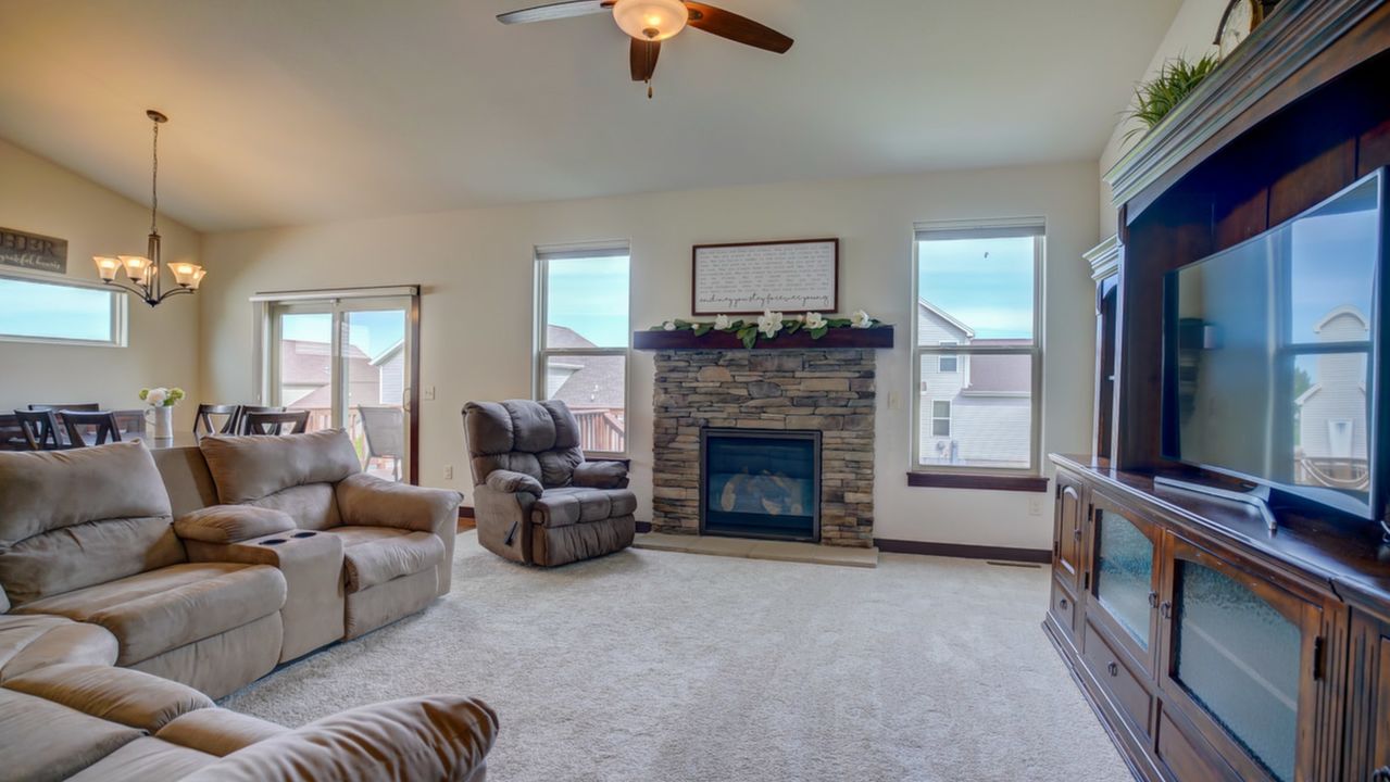 9406 Silverstone Lane Madison-25