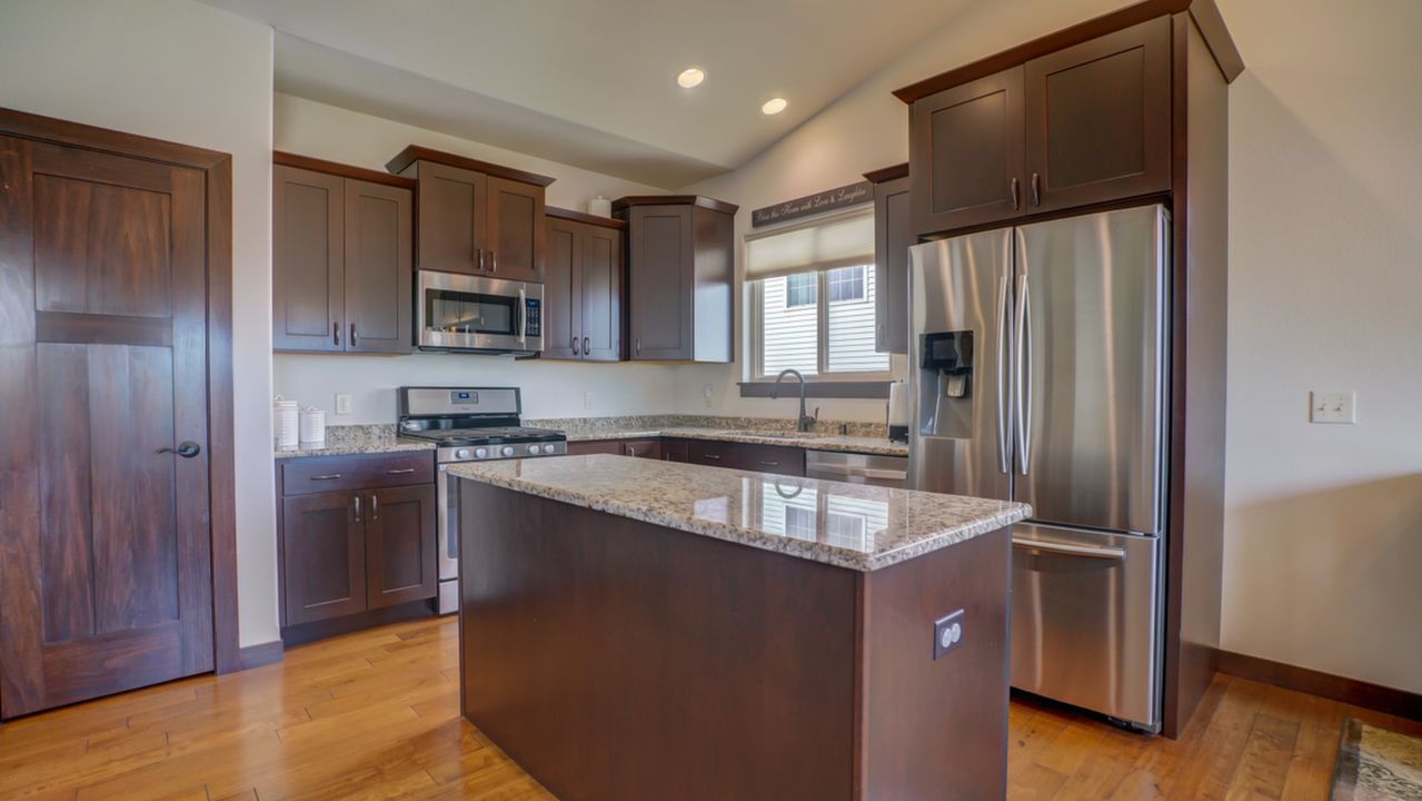 9406 Silverstone Lane Madison-38