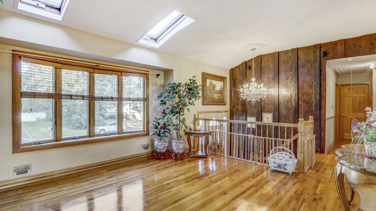 160 Joline Rd, Port Jefferson, NY, 11776 Scene 4