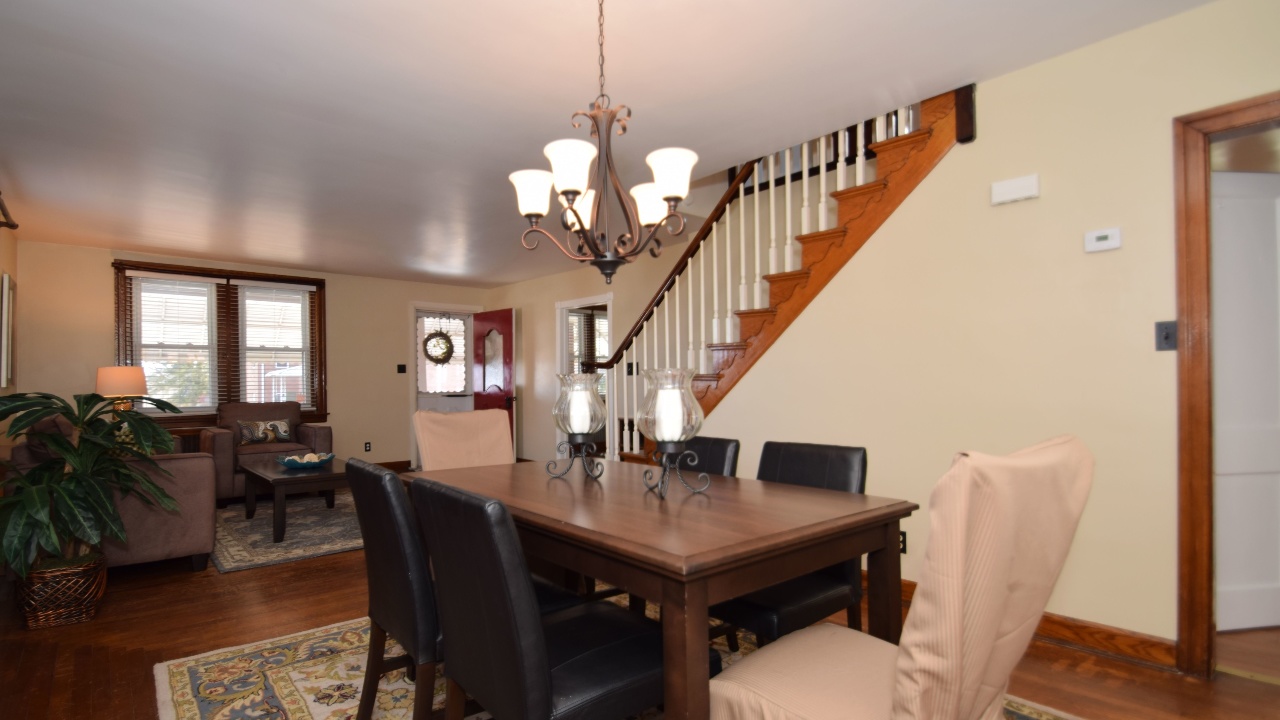 210 E 9th St, Bridgeport, PA, 19405 Scene 2