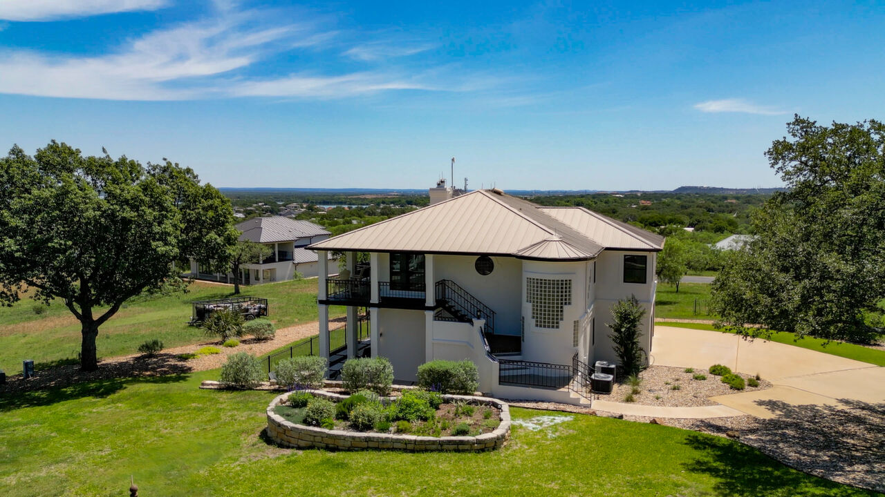 3305 Close Call, Horseshoe Bay, TX, 78657 Scene 3