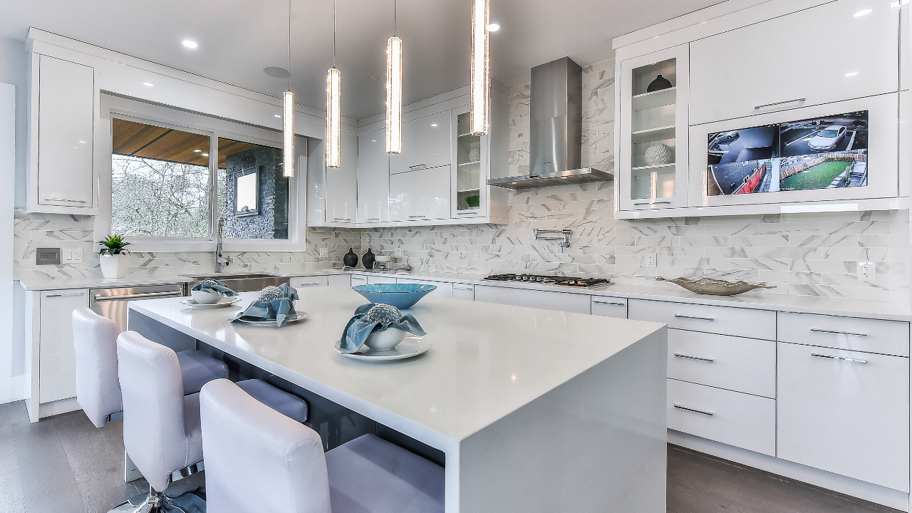 1065 Stayte Rd, White Rock, BC, V4B 4Y8 Scene 4