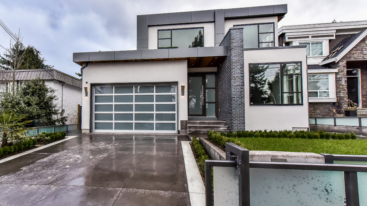 1065 Stayte Rd, White Rock, BC, V4B 4Y8 Scene 1