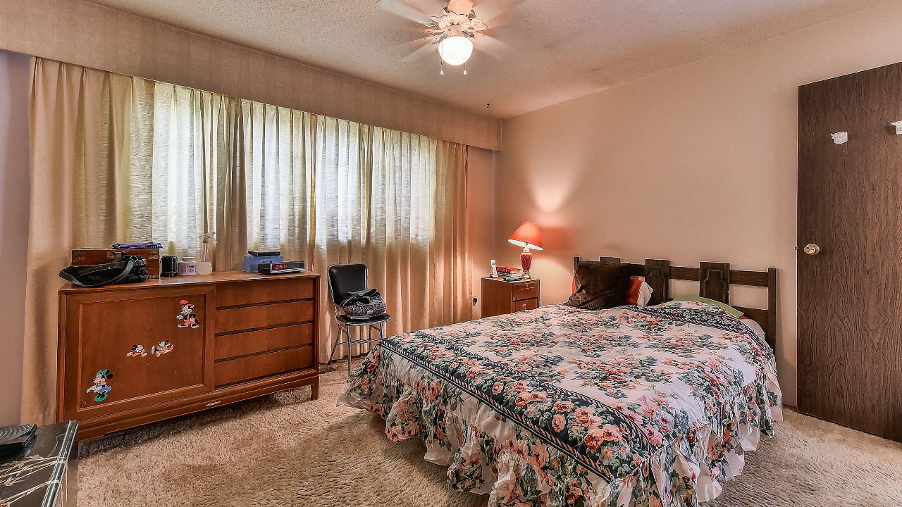 10227 144A St, Surrey, BC, v3r 3p7 Scene 4