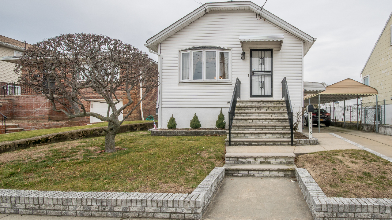 15928 97th St, Howard Beach, NY, 11414 Scene 2