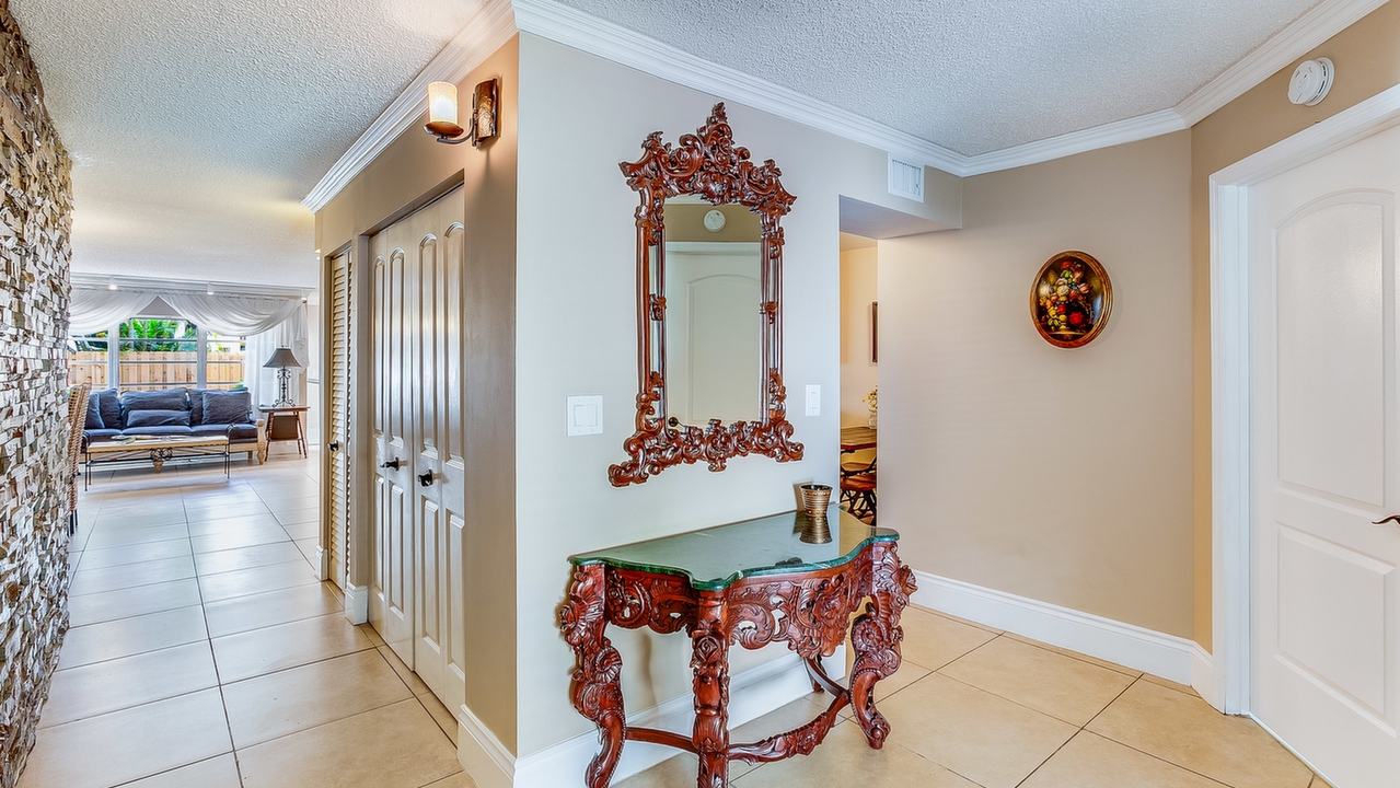 7907-SW-105th-PL-04