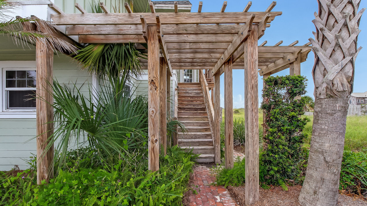 146 S. Fletcher Ave, Amelia Island, FL, 32034 Scene 2