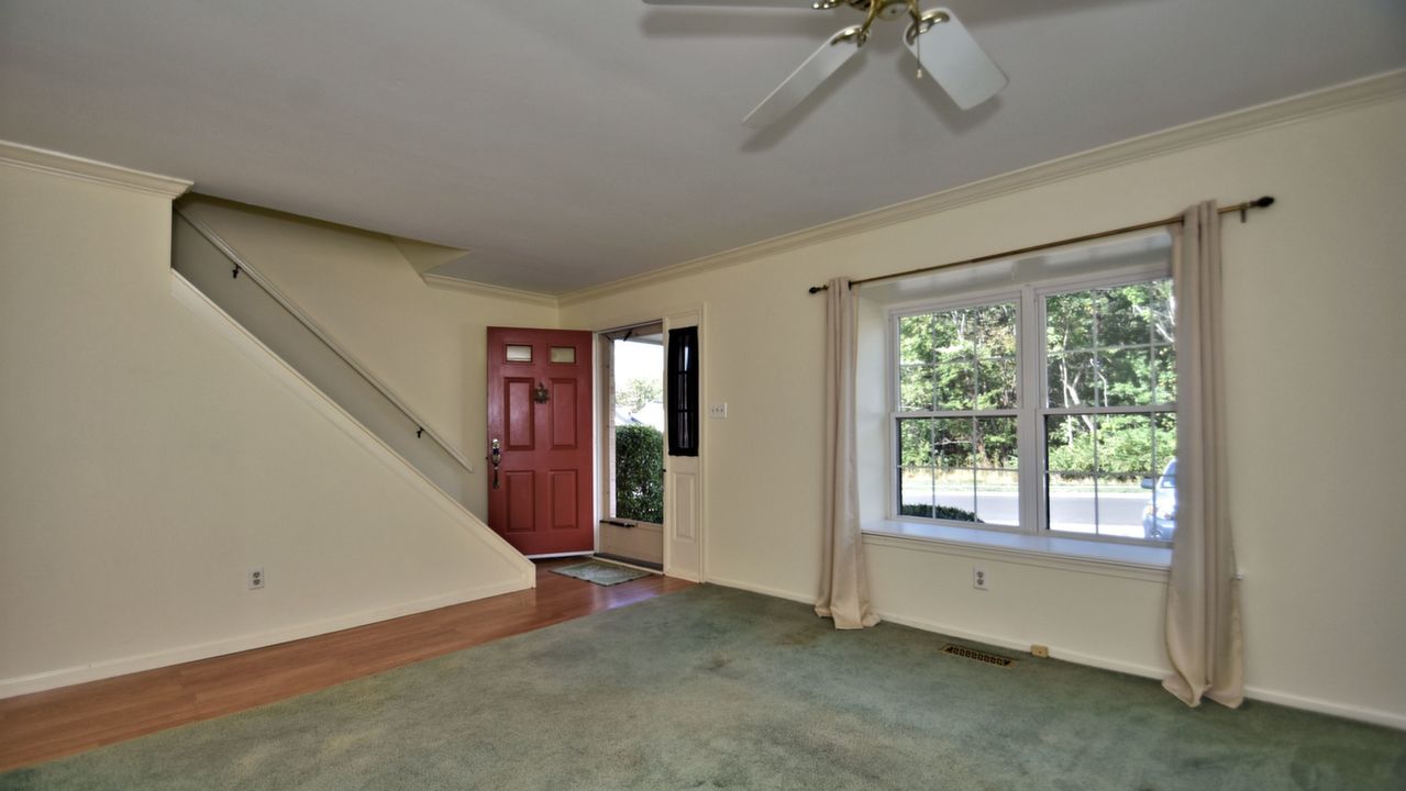 1918 Yorktown S, Norristown, PA, 19403 Scene 2