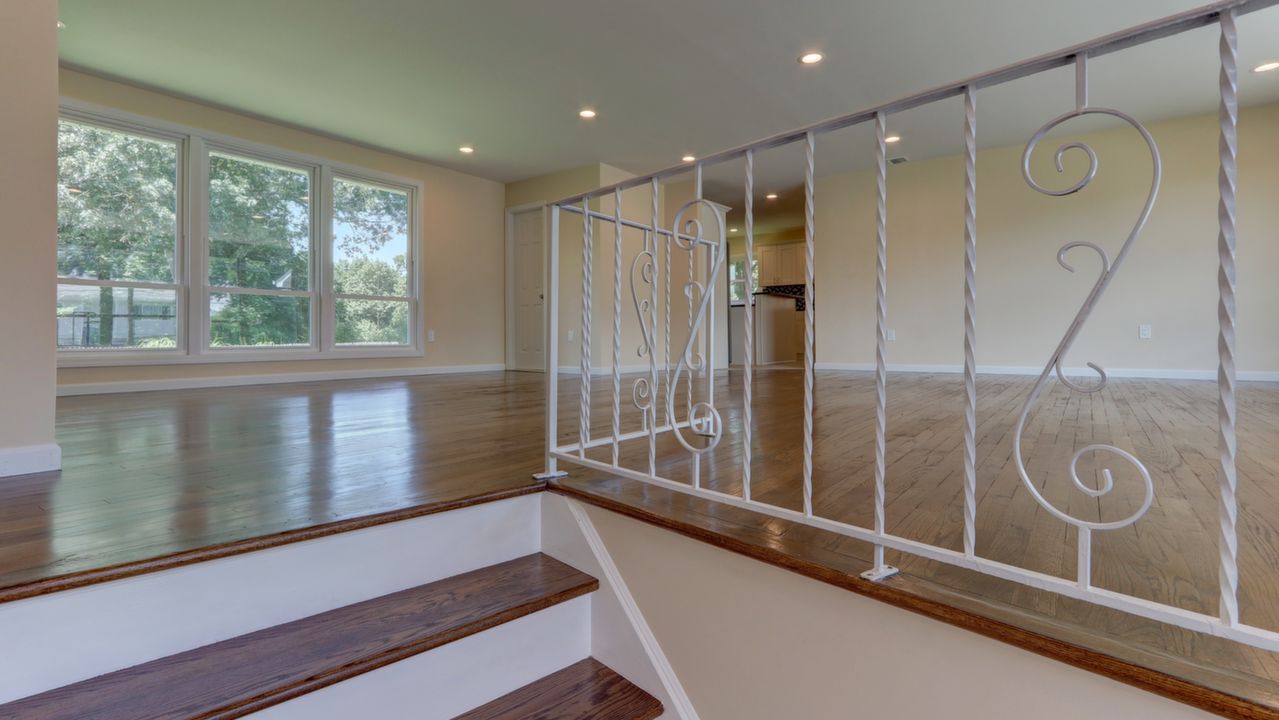 30 Udall Rd, West Islip, NY, 11795 Scene 4