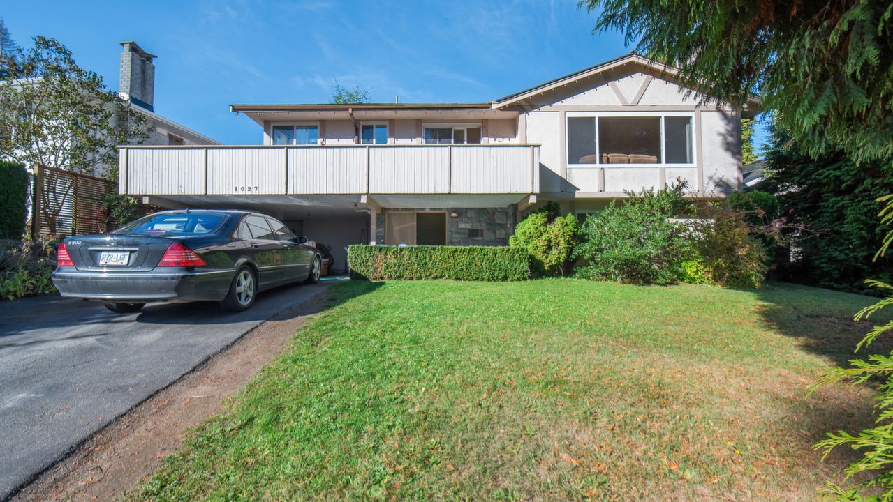 1027 Walalee Dr, Tsawassen, BC, V4M 2L9 Scene 1