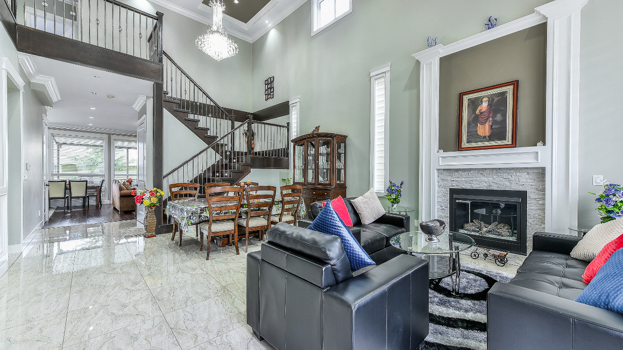 13837 60A Ave, Surrey, BC, V3X 1E7 Scene 2