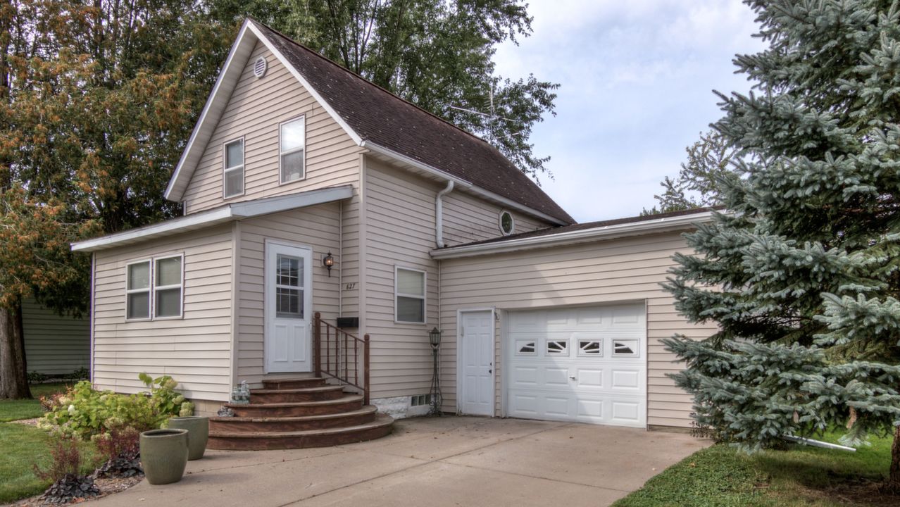 Call Stephanie Tieman @ (715) 703-3677