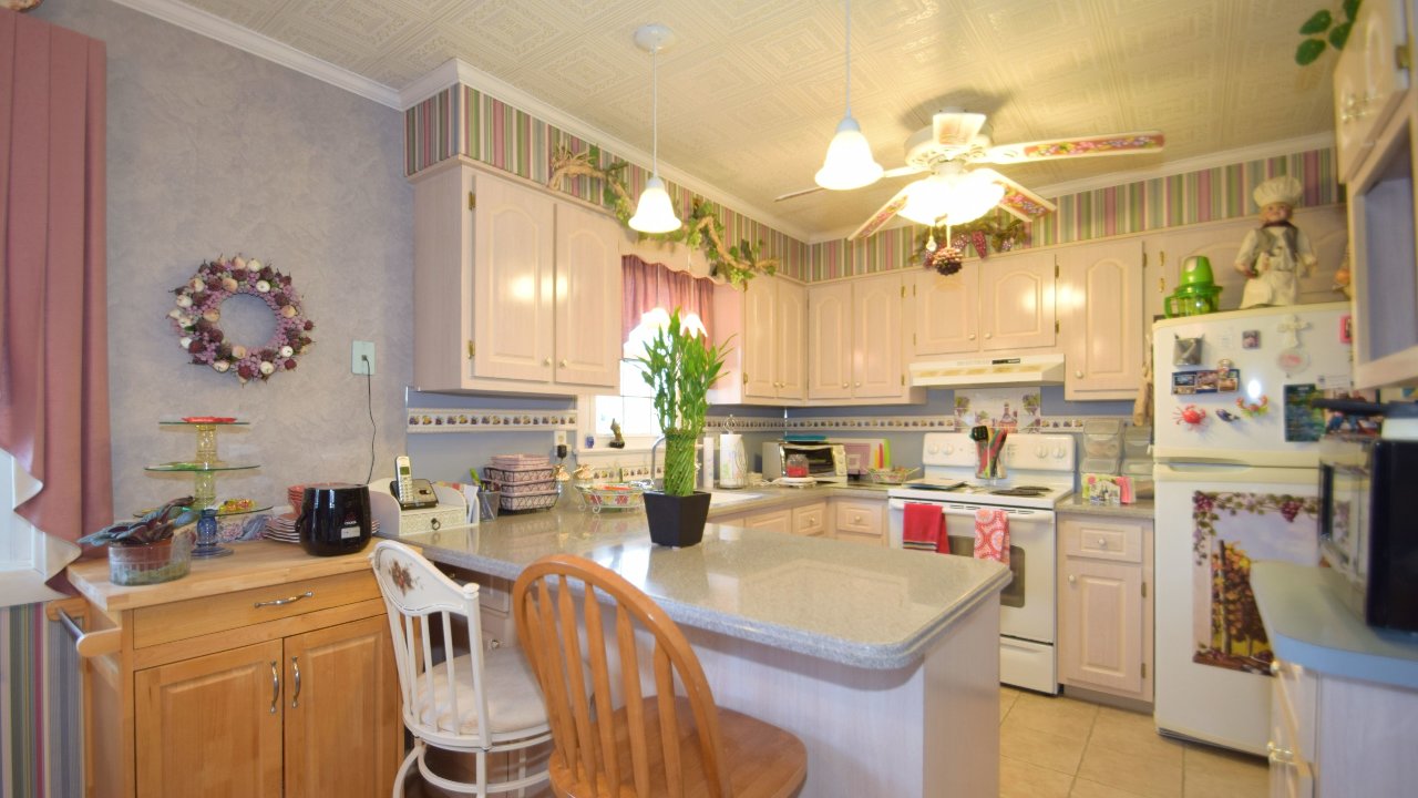 935 N Pleasantview Rd, Pottstown, PA, 19464 Scene 3