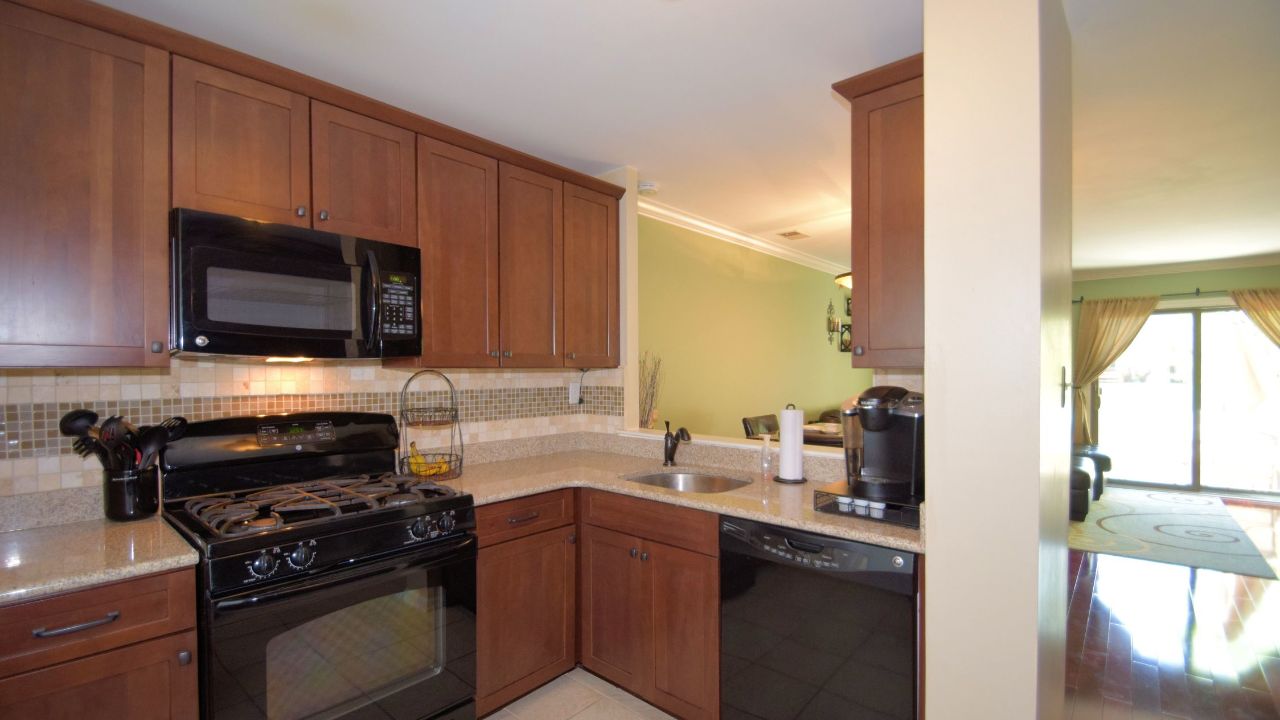 205 Stone Ridge Dr, West Norriton, PA, 19403 Scene 3