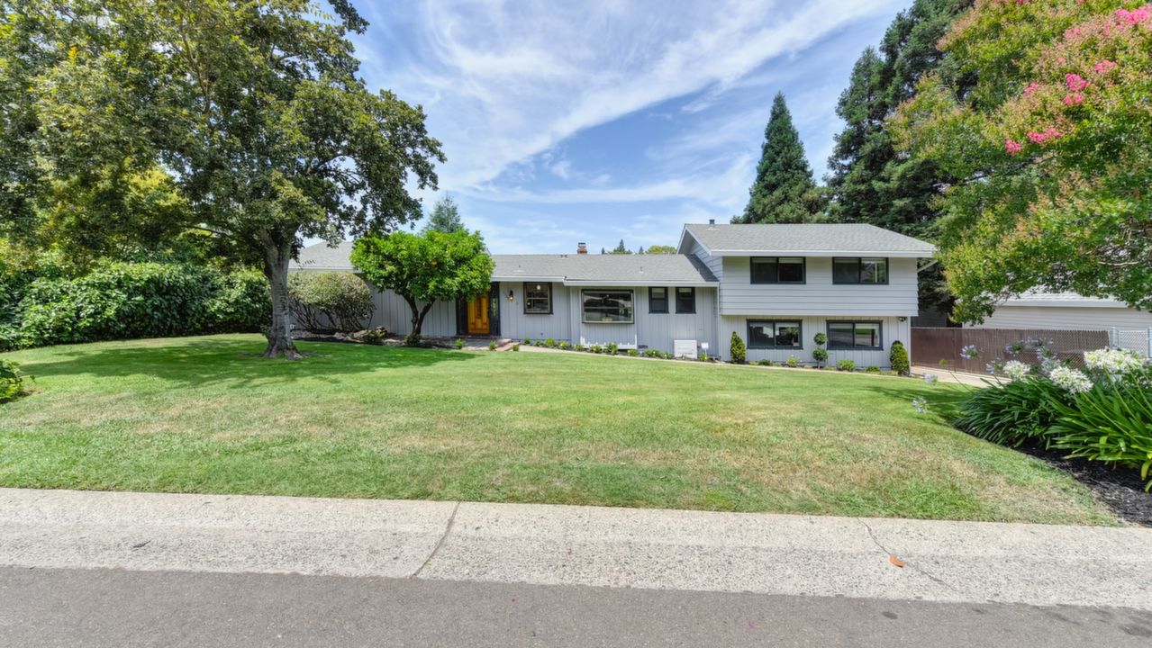 7729 Greenridge Way, Fair Oaks, CA, 95628 Scene 4