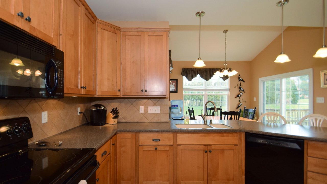 12 Tarragon Ct, Reading, PA, 19606 Scene 3