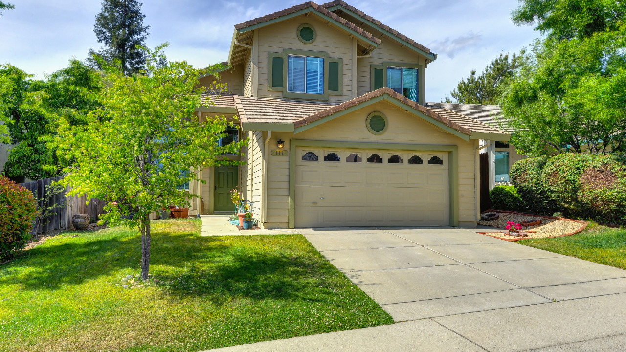 115 Farham Drive, Folsom, CA, 95630 Scene 3