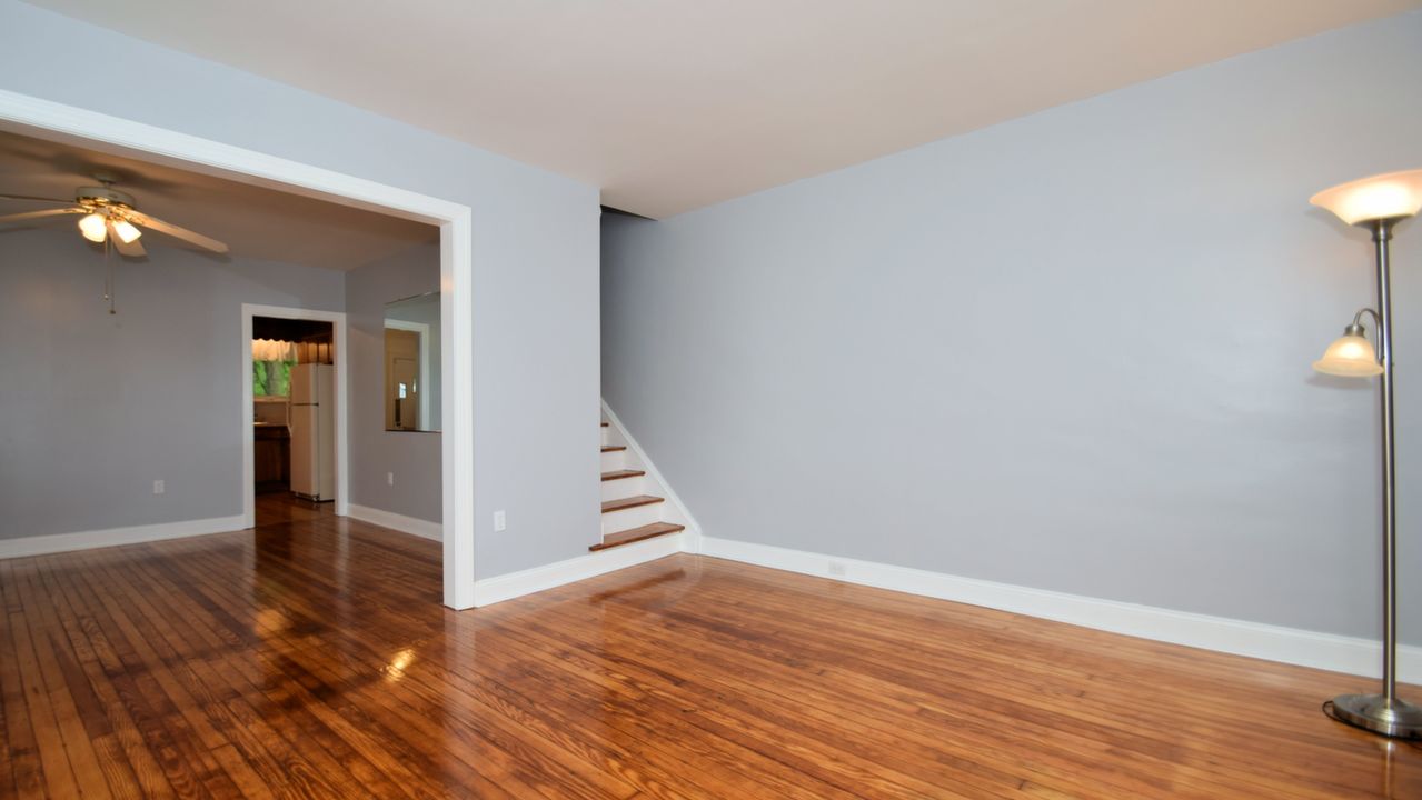 386 N Keswick Ave, Glenside, PA, 19038 Scene 2