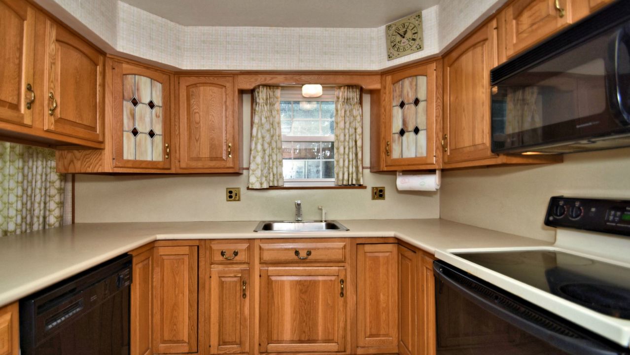 101 Caroline Dr, Collegeville, PA, 19426 Scene 2