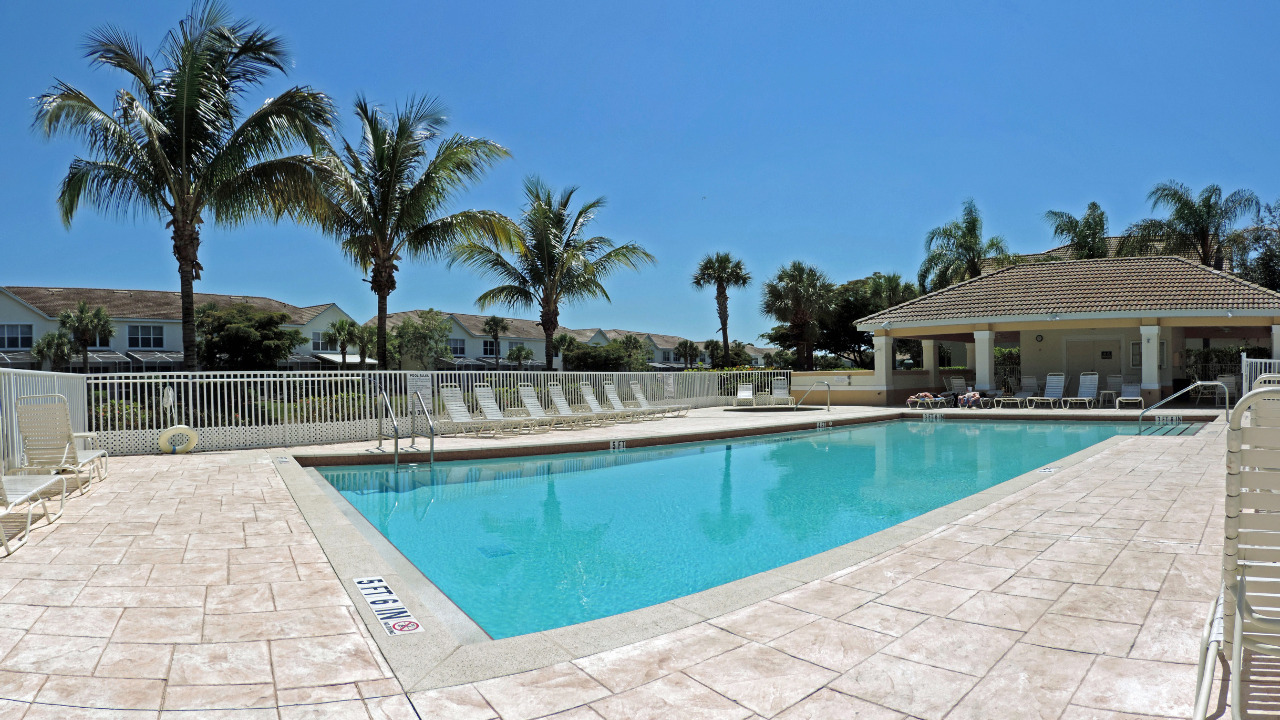 8390 Village Edge Cir Apt 4, Fort Myers, FL, 33919 Scene 2