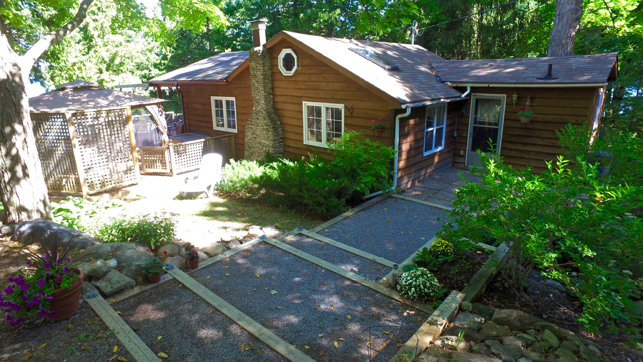 1026 Merrill Rd. #2, Roseneath, ON, K0K 2X0 Scene 1