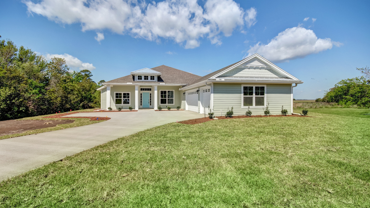 Welcome to 1981 Clinch Drive!