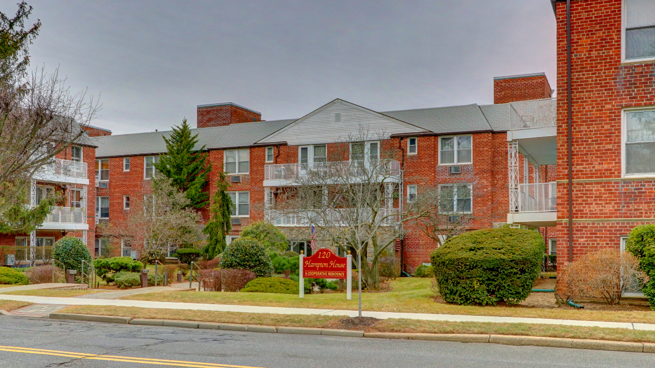 Welcome to the Hampton House