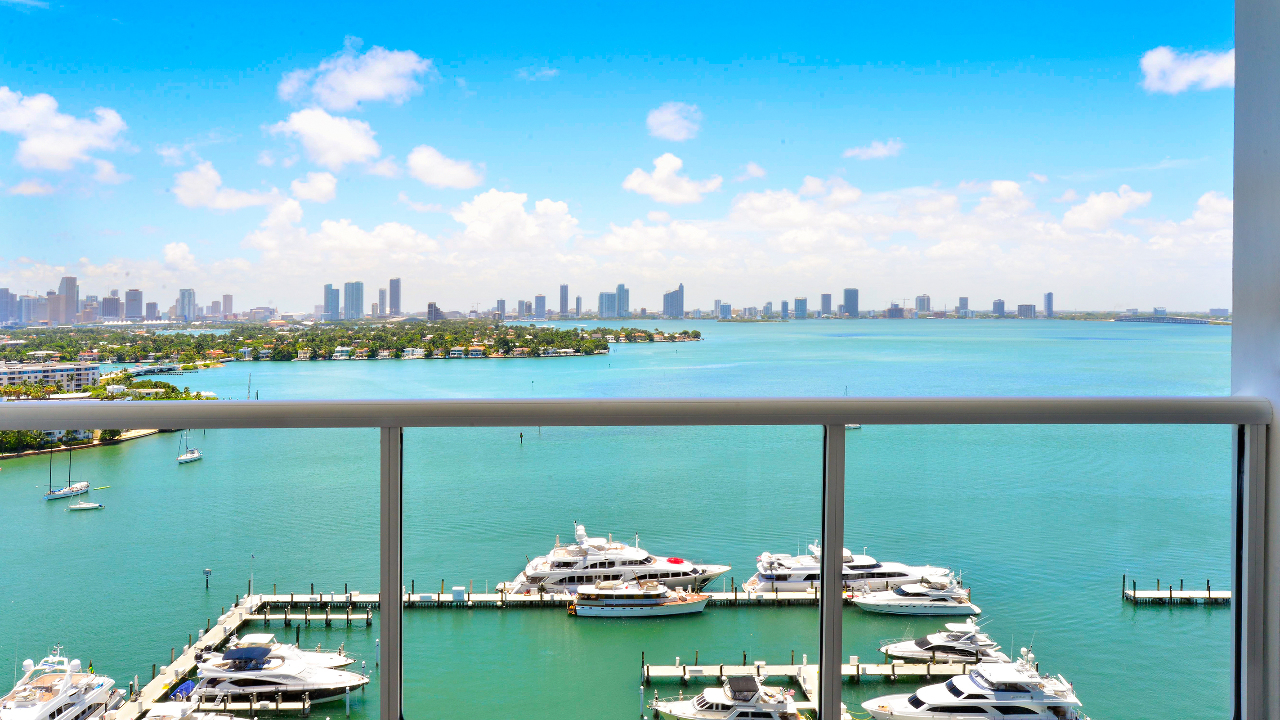 1800-Sunset-Harbour-Dr-#1910-04