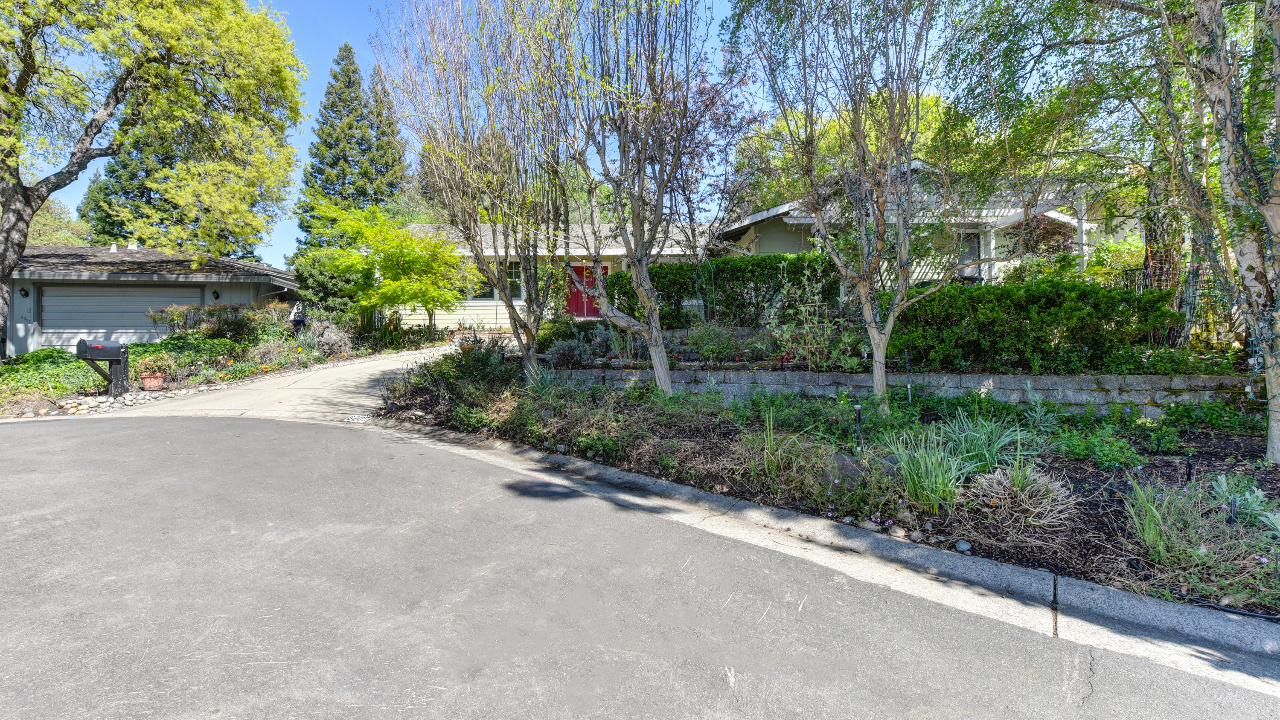 8209 Hegseth Ct., Fair Oaks, CA, 95628 Scene 3