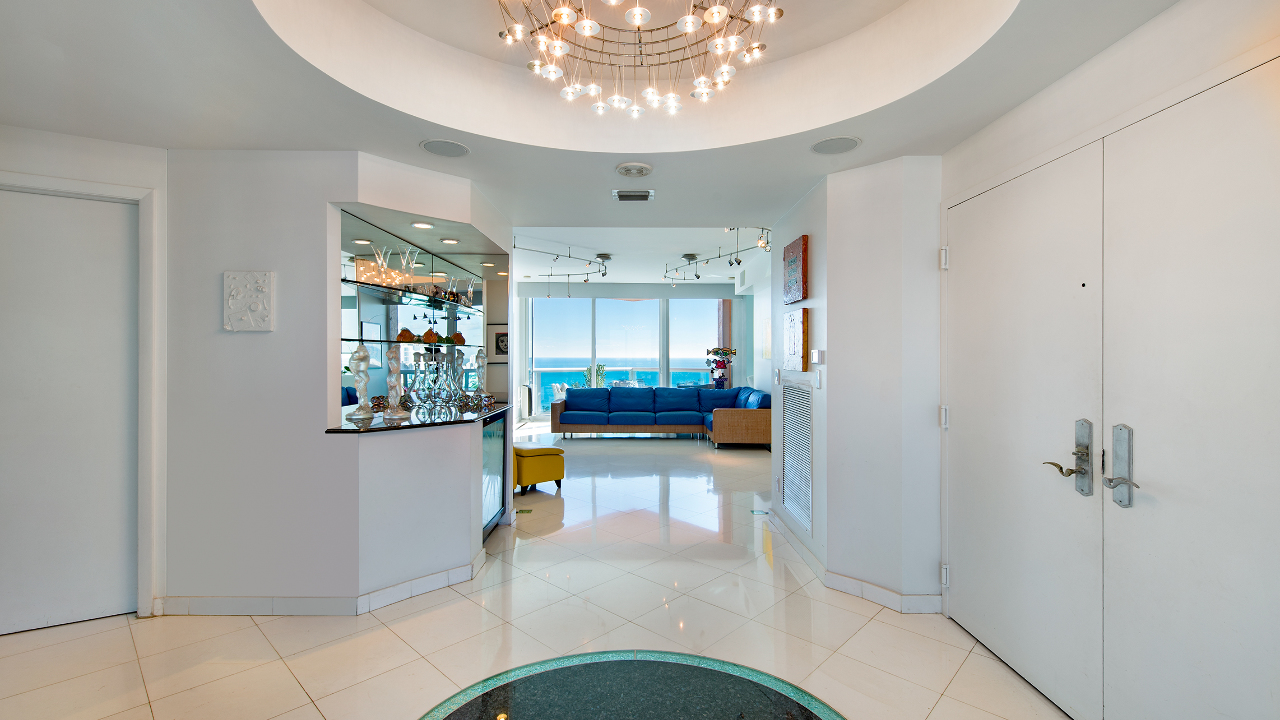 Portifino-Tower-#2404-01